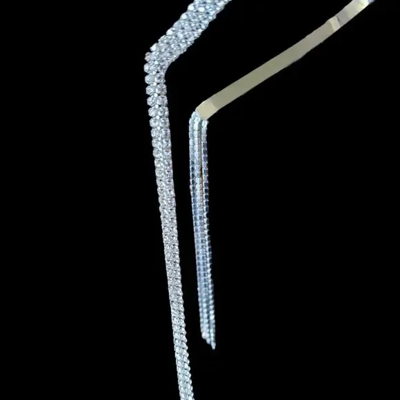 Wedding tiera or headband silver tone and rhinestones. - Picture 2 of 3